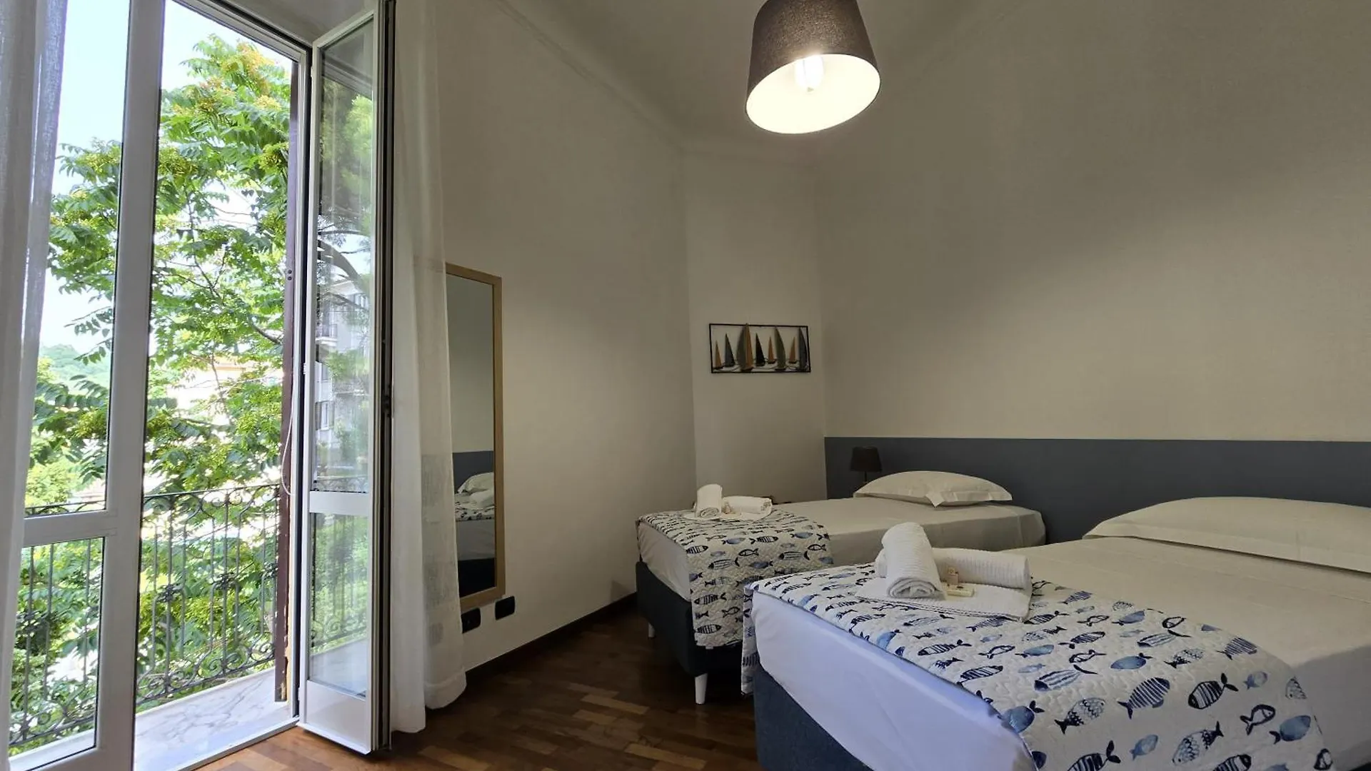 Cicco'S House - Homy 5 Terre Apartment La Spezia 0*,  Italy